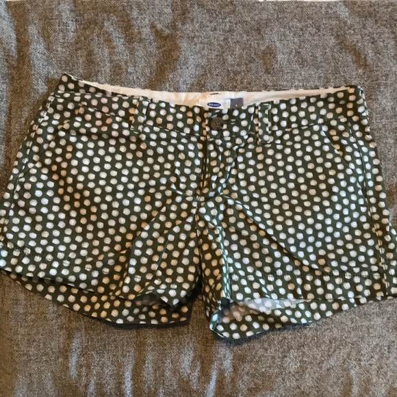 Green Patterned Old Navy Shorts - Picture 1 of 4